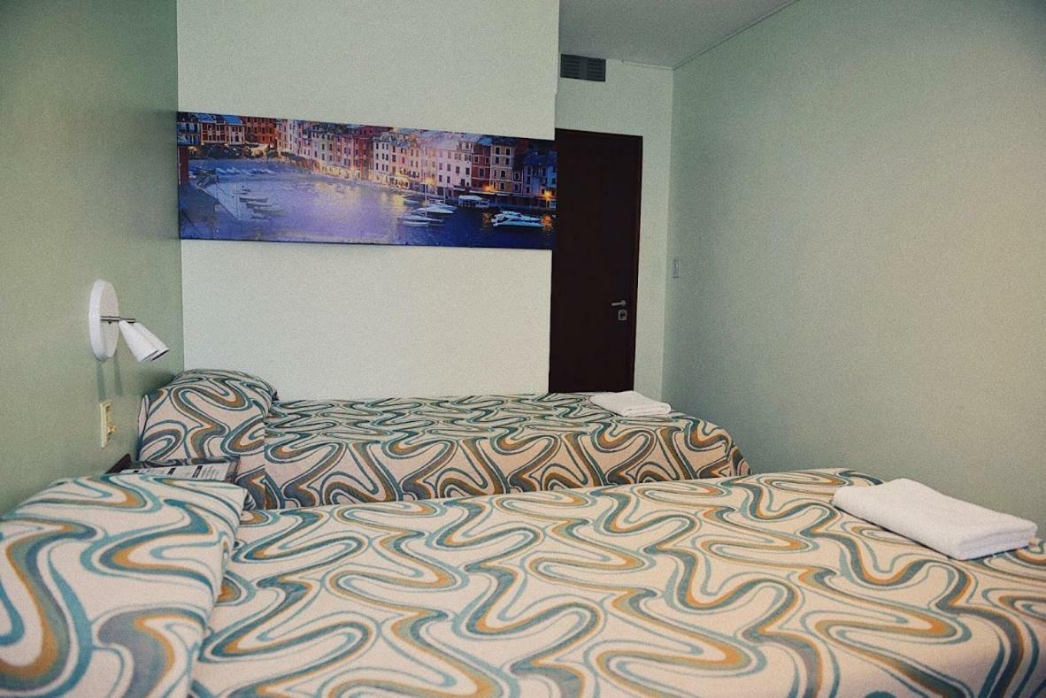 Bed and Breakfast Residencial Italia à Córdoba Extérieur photo